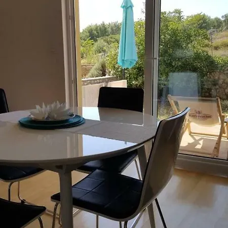 Koin Apartment *